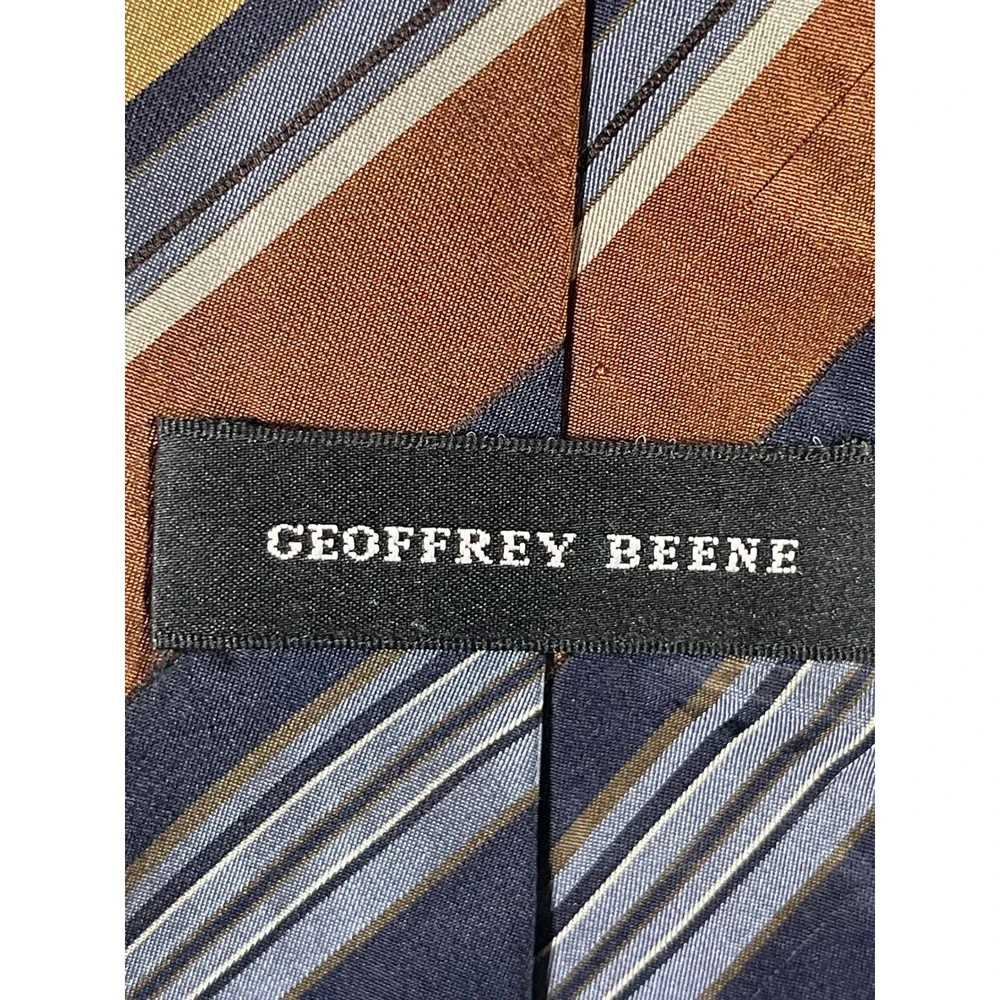 Geoffrey Beene Mens Silk Necktie Navy Blue Copper Brown Gold Striped Formal Tie